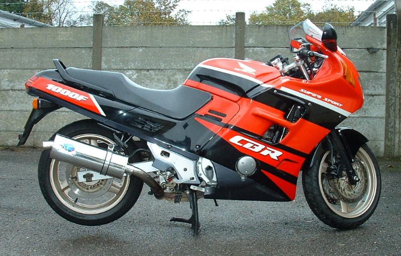 1991 Honda CBR1000F #8