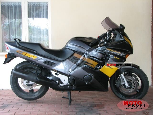 1997 Honda CBR1000F #7