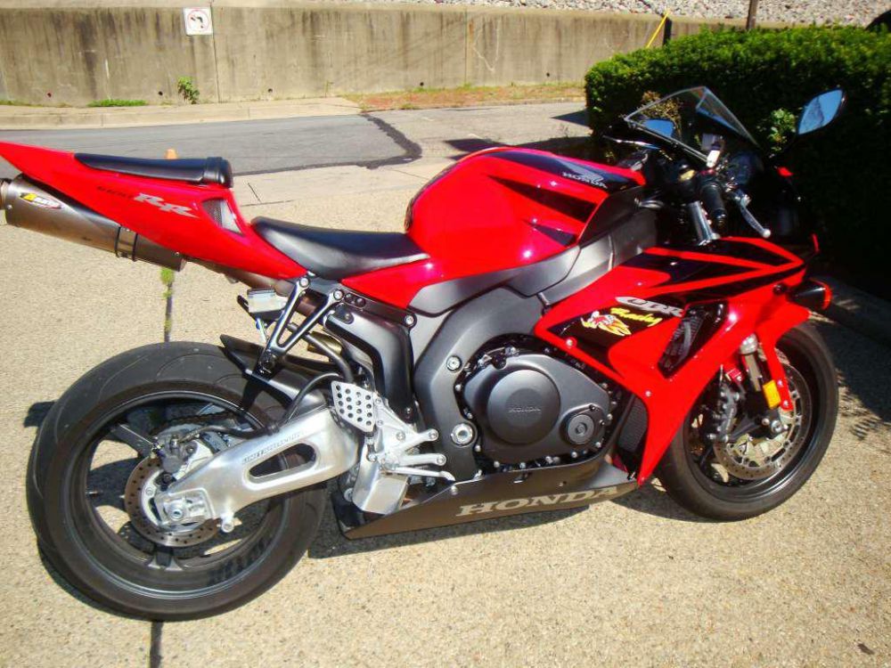 2006 Honda CBR1000RR Fireblade #9