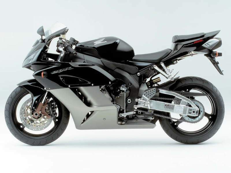 2005 Honda CBR1000RR #10