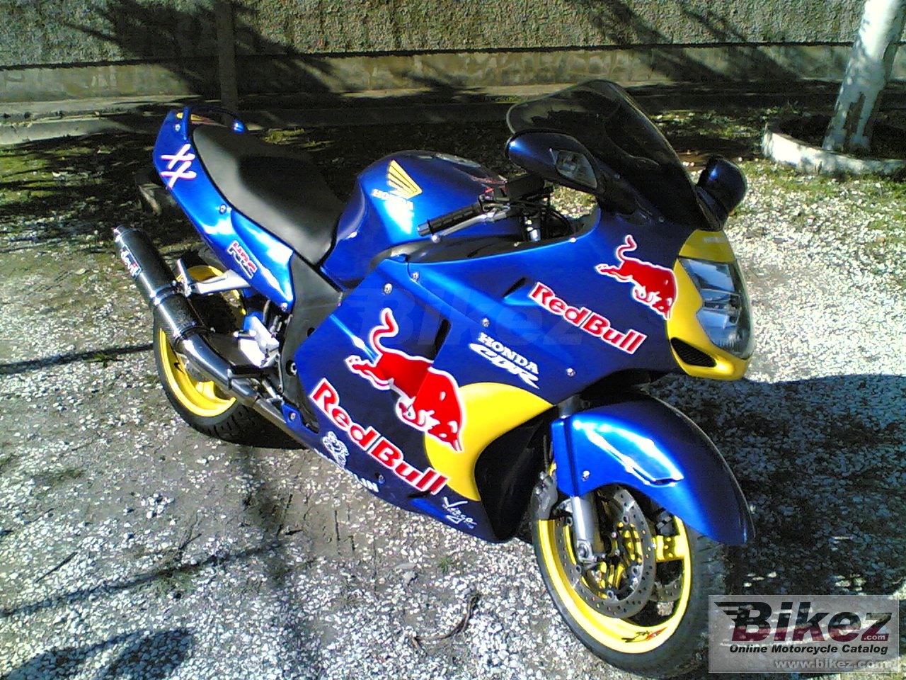 1998 Honda CBR1100XX Super Blackbird #9