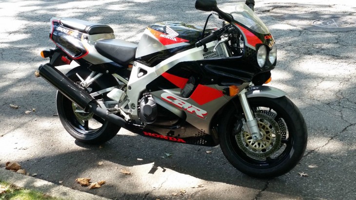 1993 Honda CBR900RR Fireblade #10