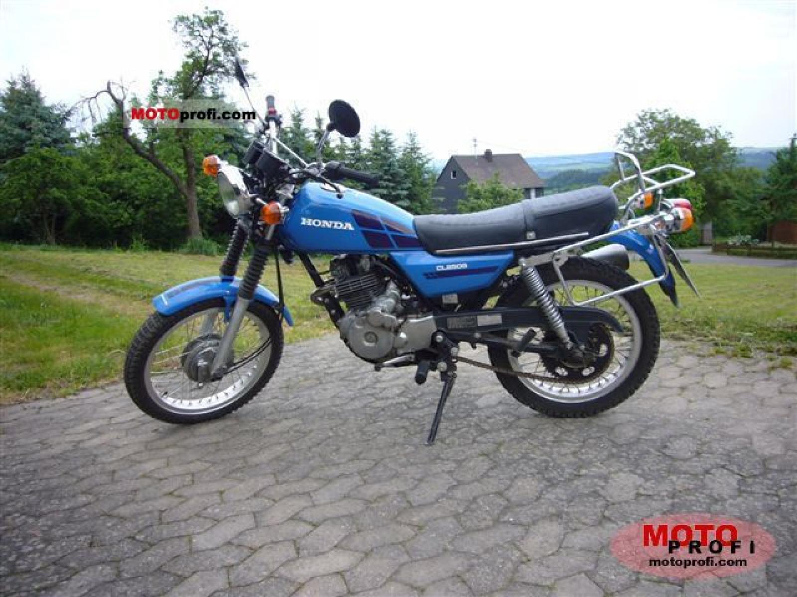 1983 Honda CM200T (reduced effect) #7