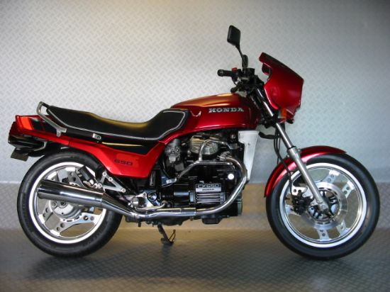 1985 Honda CX650E #9