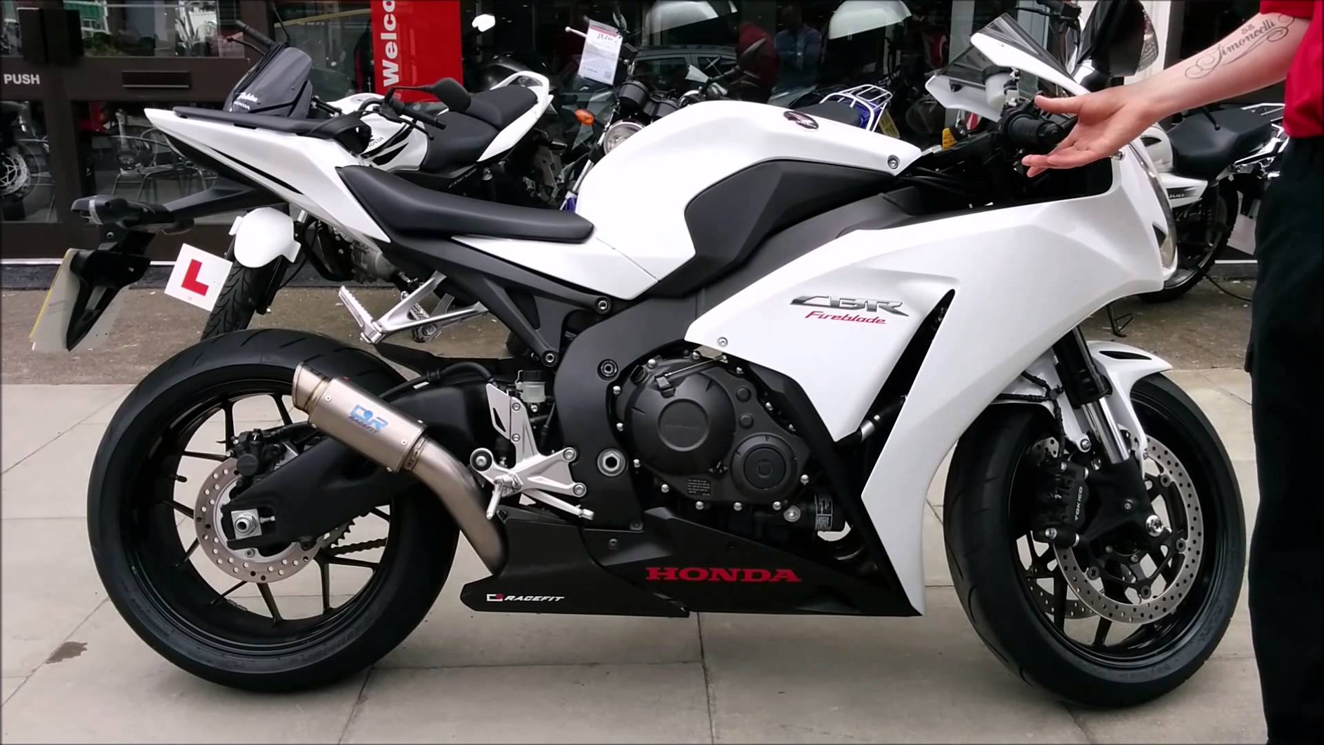 2014 Honda Fireblade #9