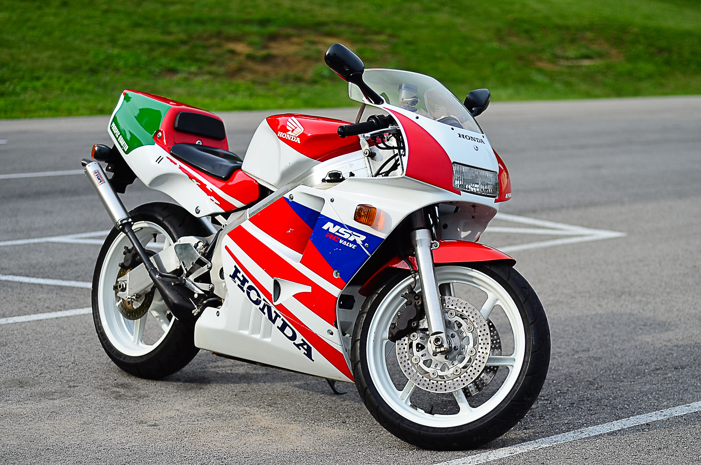 Honda NSR250R #8