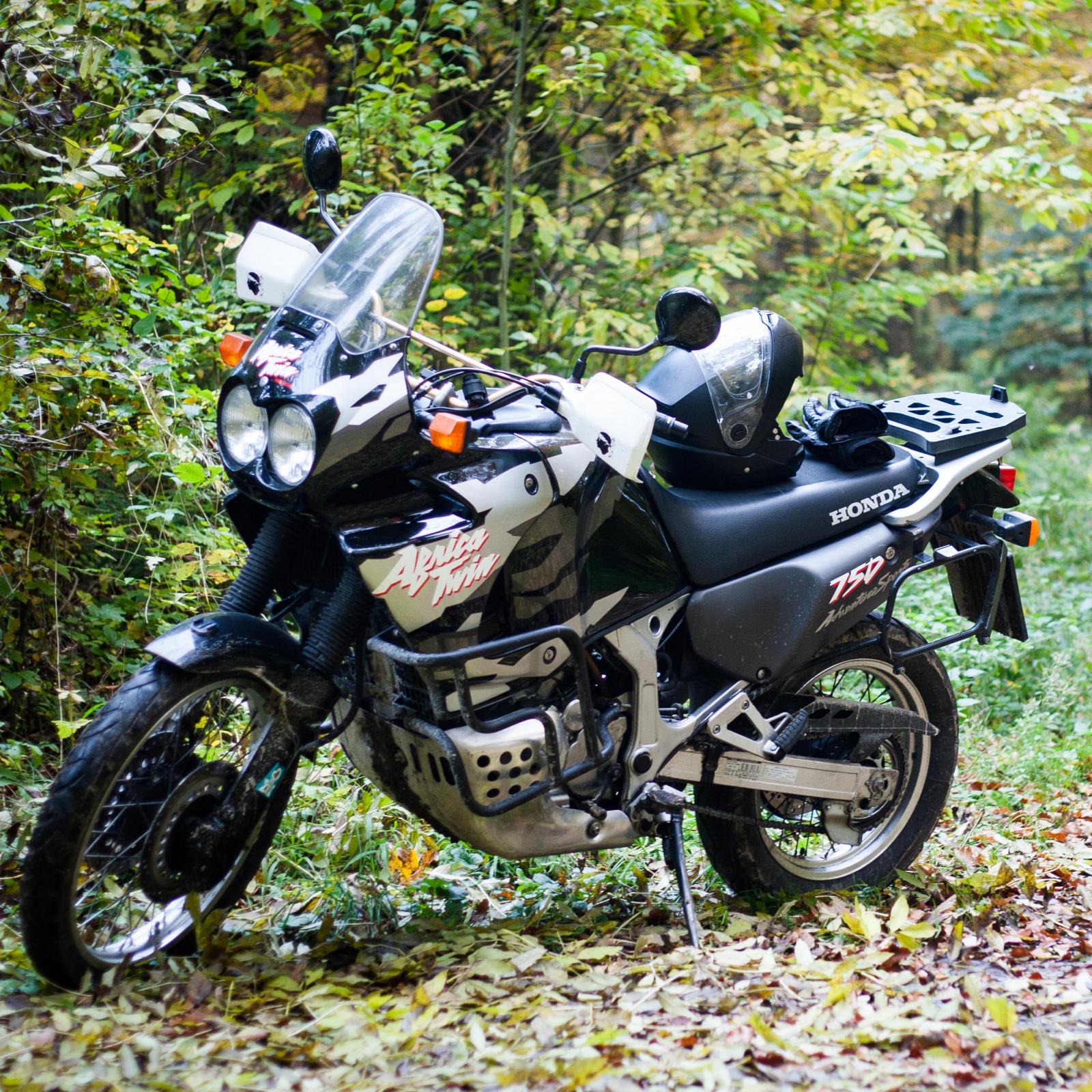 1996 Honda RV400RT #9