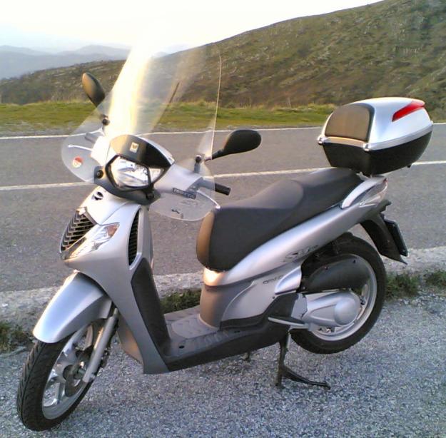 2006 Honda SH150i #8