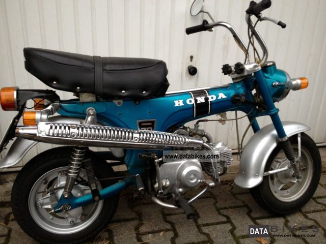 Honda ST 70 DAX #9