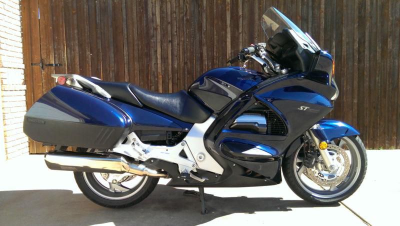 2004 Honda ST1300 #8