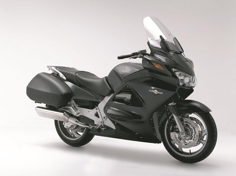 2013 Honda ST1300A Pan-European ABS #7