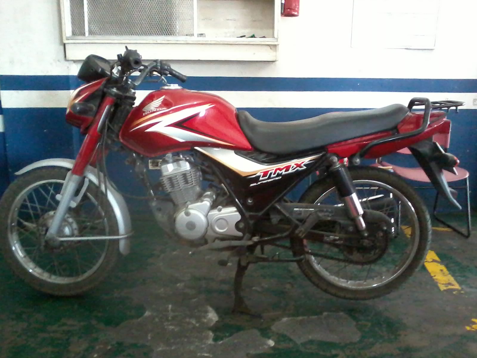 Honda TMX Supremo #9