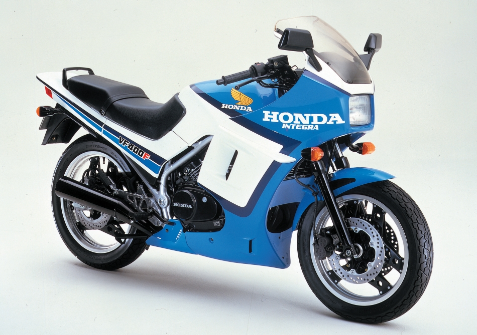 Honda VF400F #8