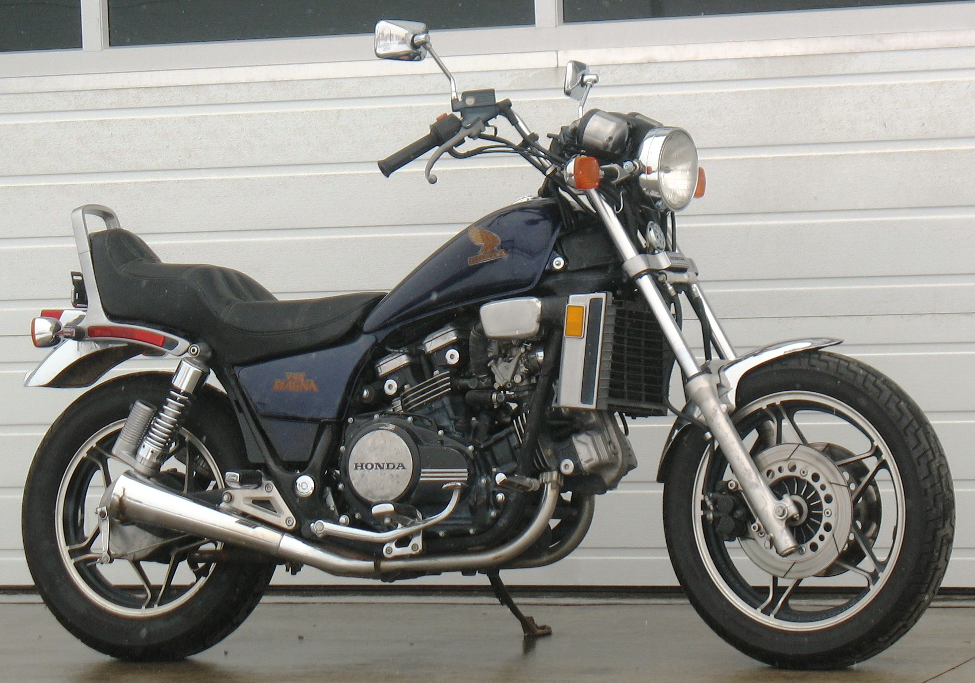 1986 Honda VF750C #7