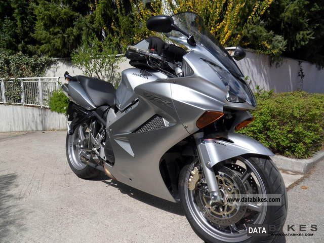 2006 Honda VFR #9