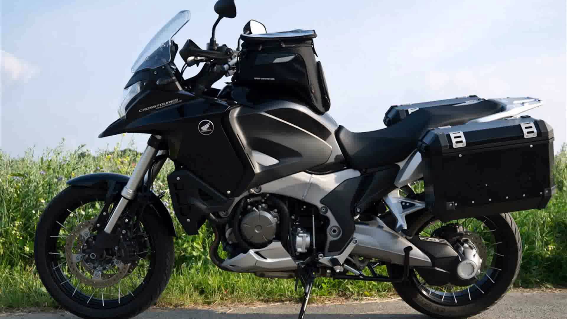 Honda vfr 1200 crosstourer. Honda Crosstourer 1200. Honda vfr1200x. Хонда vfr1200x Crosstourer.