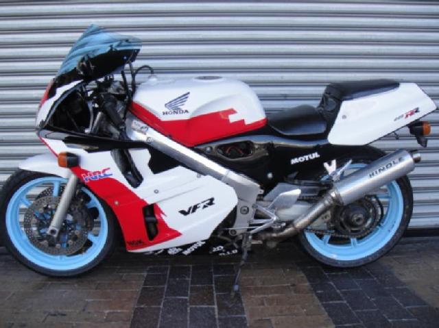 1998 Honda VFR400NC 30 #10