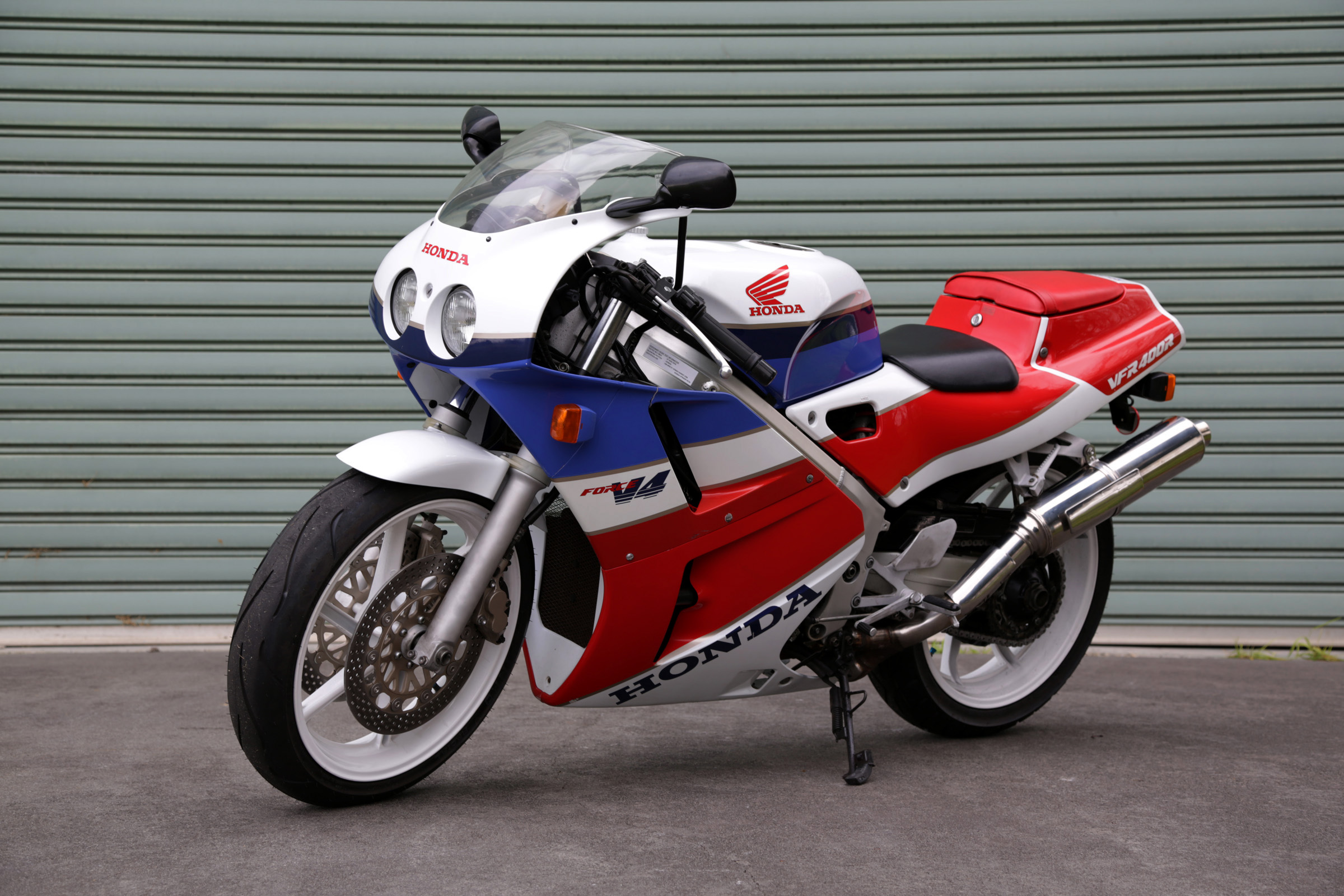 Honda VFR400R #9