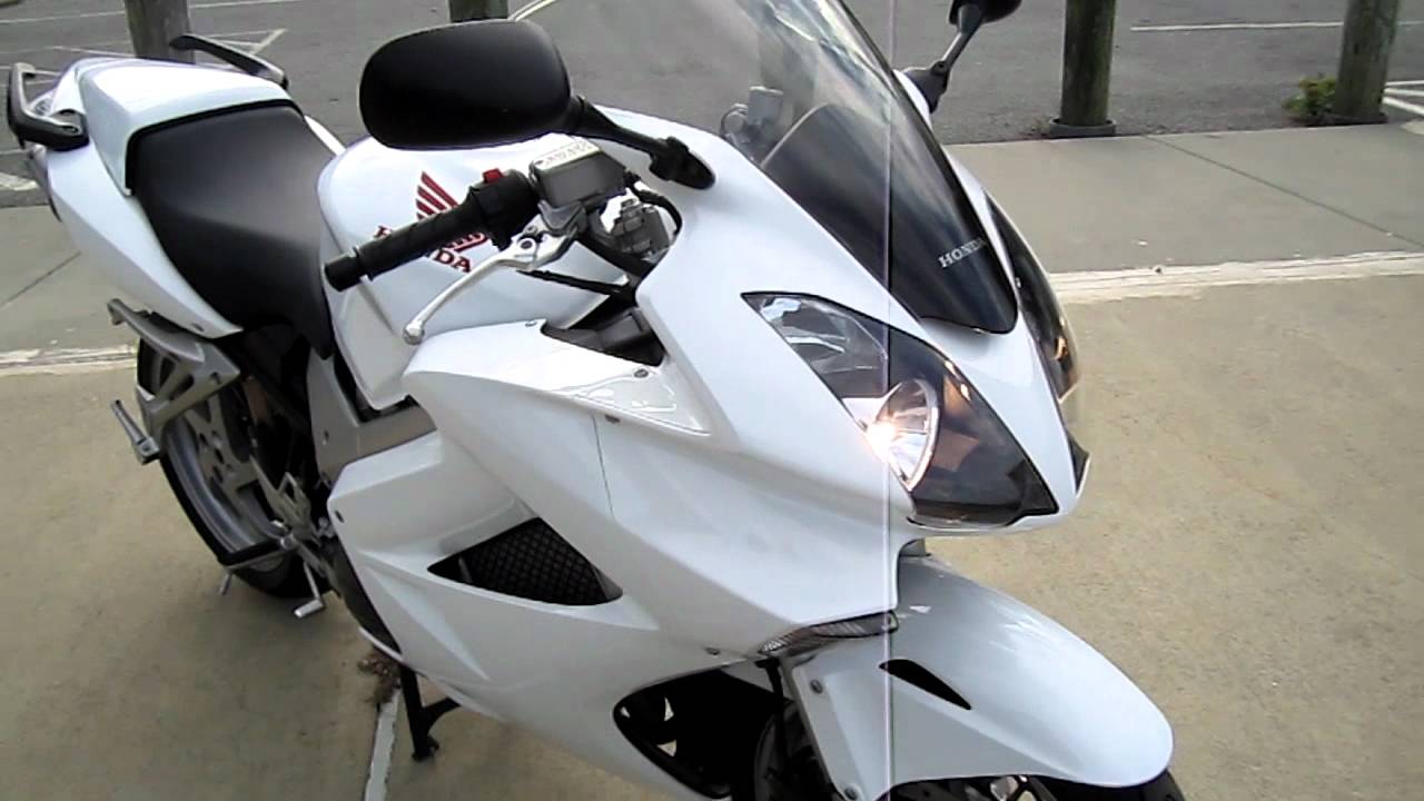 2006 Honda VFR800 Interceptor #10