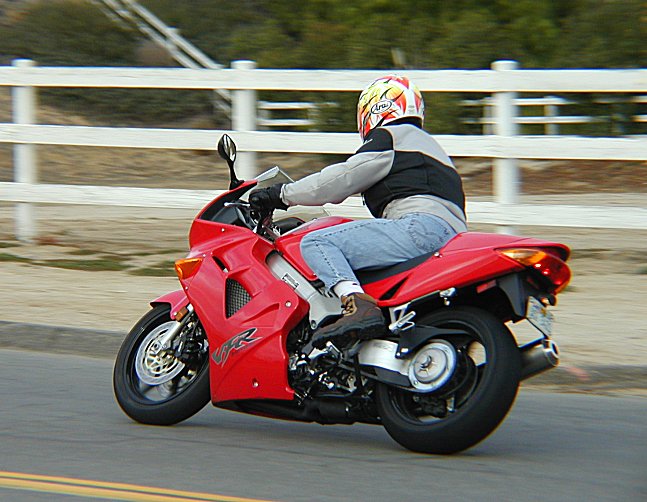 Honda VFR800F1 #8