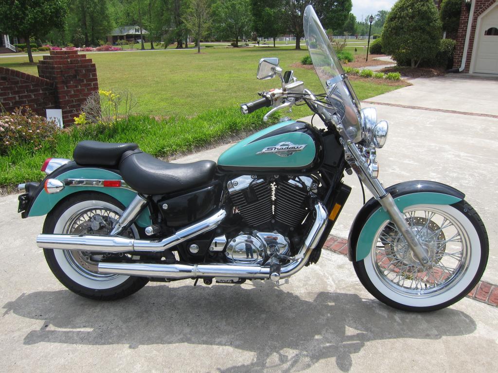 Honda shadow vt 1100. Honda vt1100 Shadow. Honda VT 1100. Honda Shadow 1100 Ace. Honda vt1100 Shadow Ace.