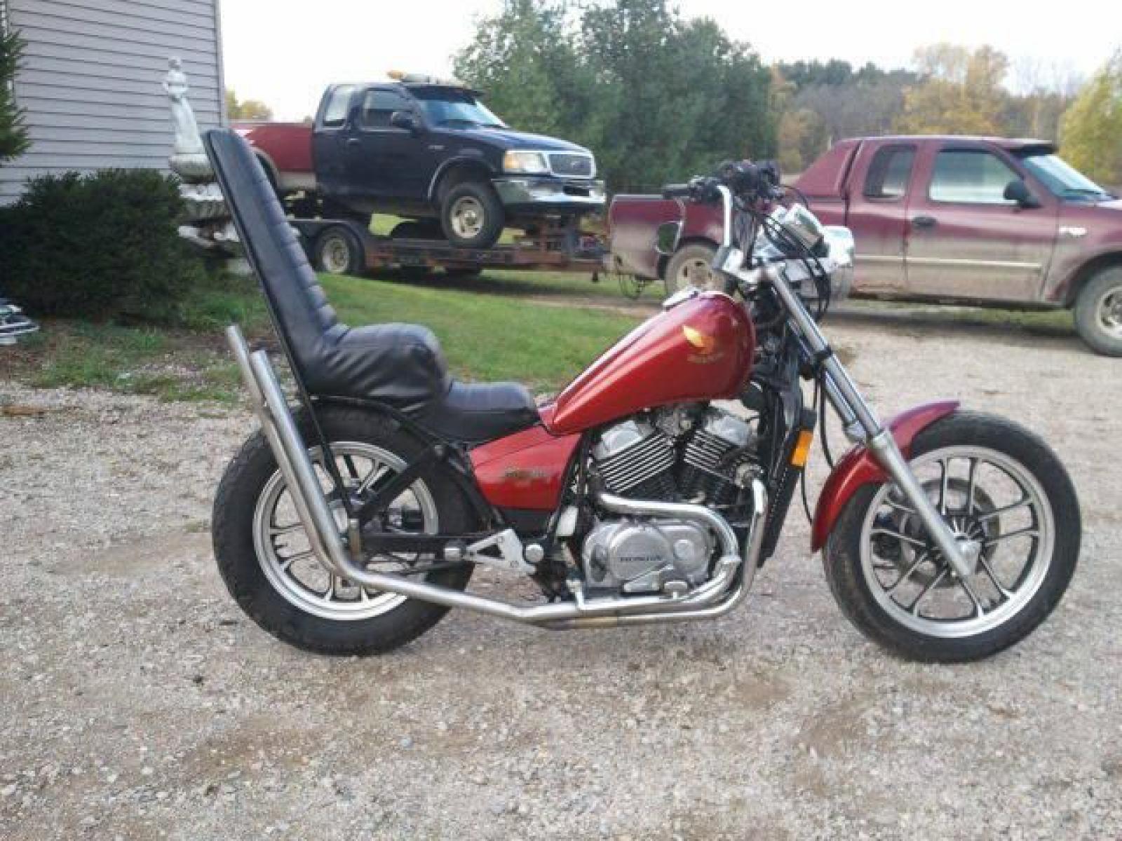 1983 Honda VT500C (reduced effect) #8