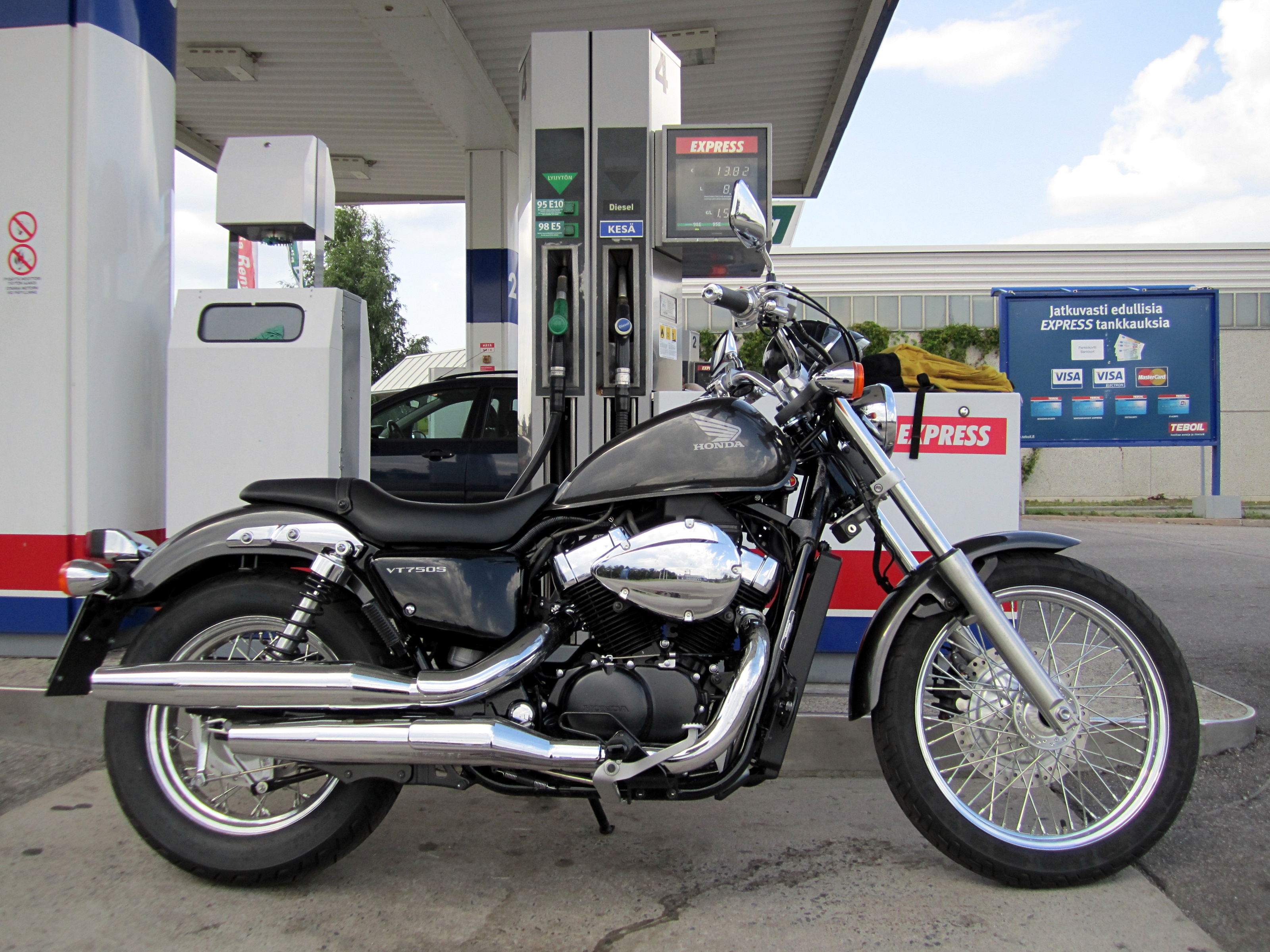 2012 Honda VT750S #10