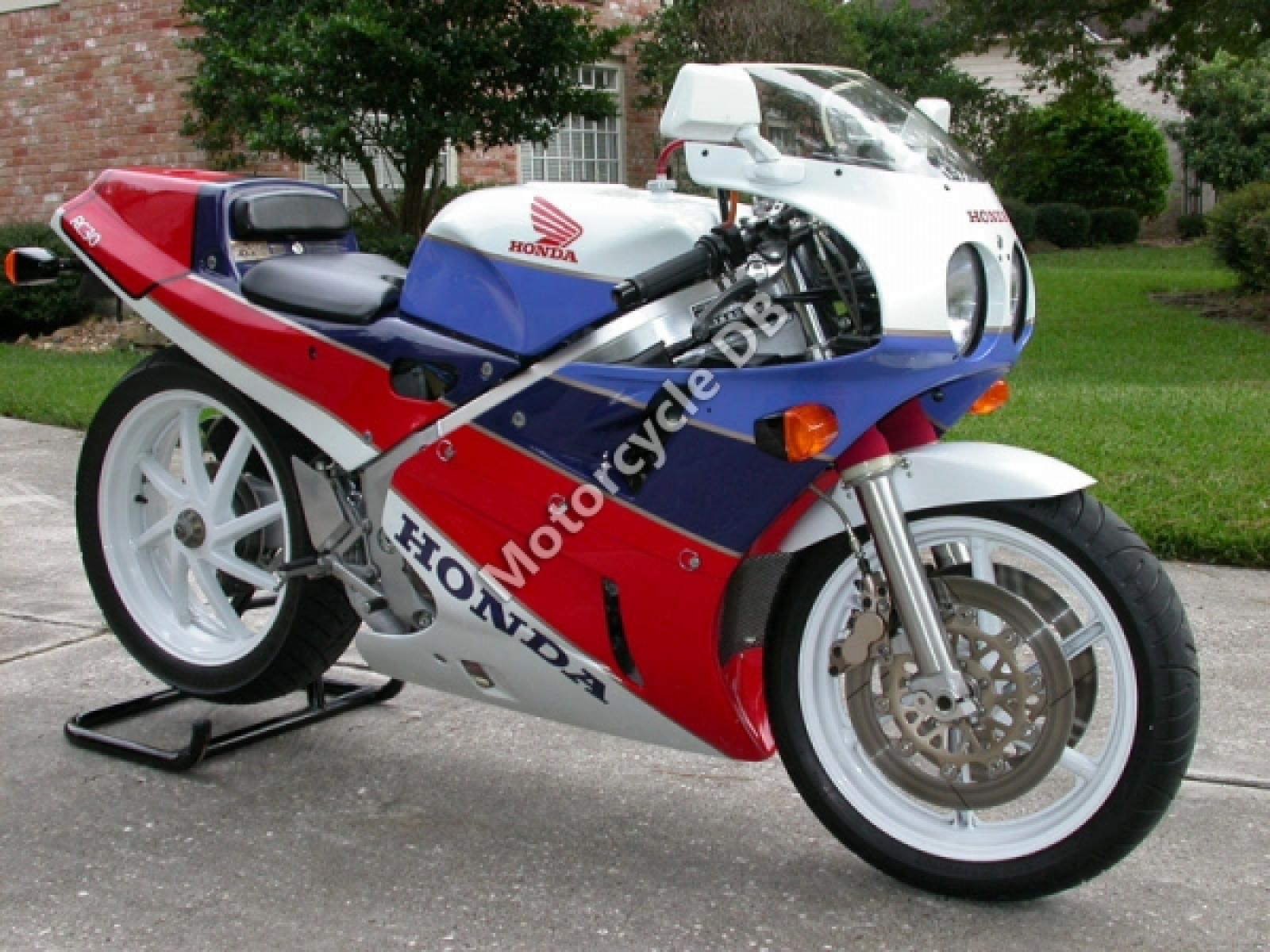 1988 Honda XBR500 (reduced effect) #7