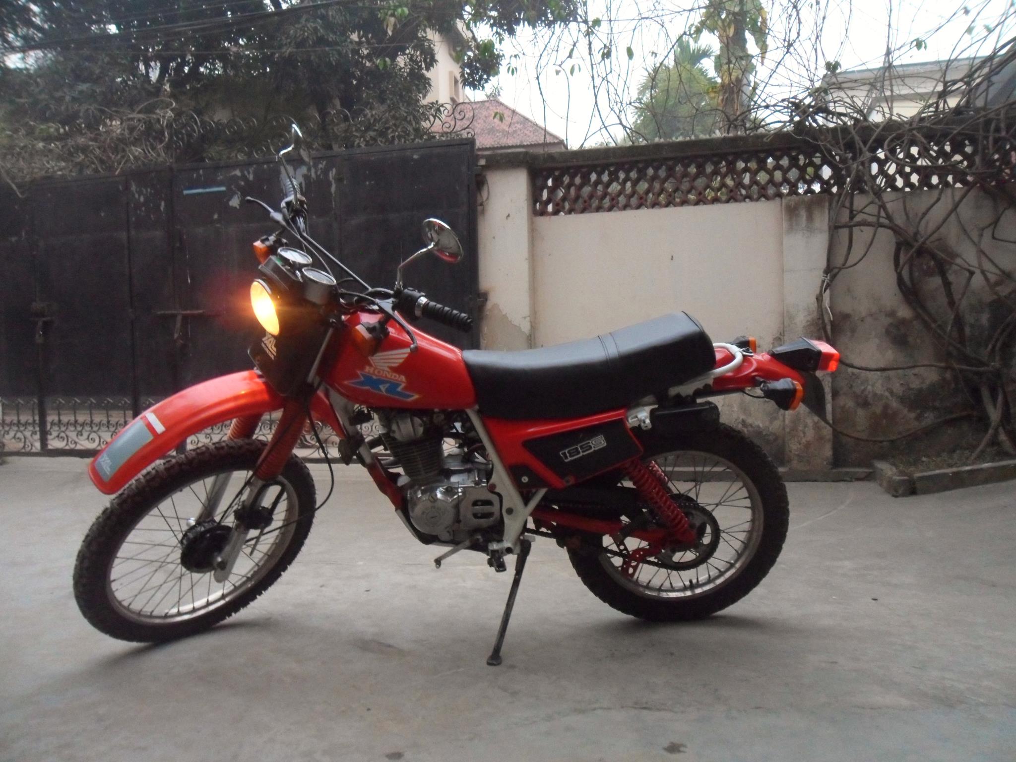 1982 Honda XL185S (reduced effect) #7