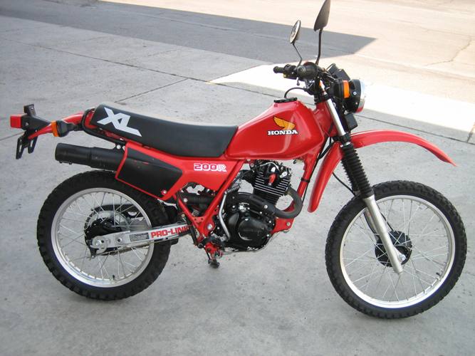 1983 Honda XL200R #7