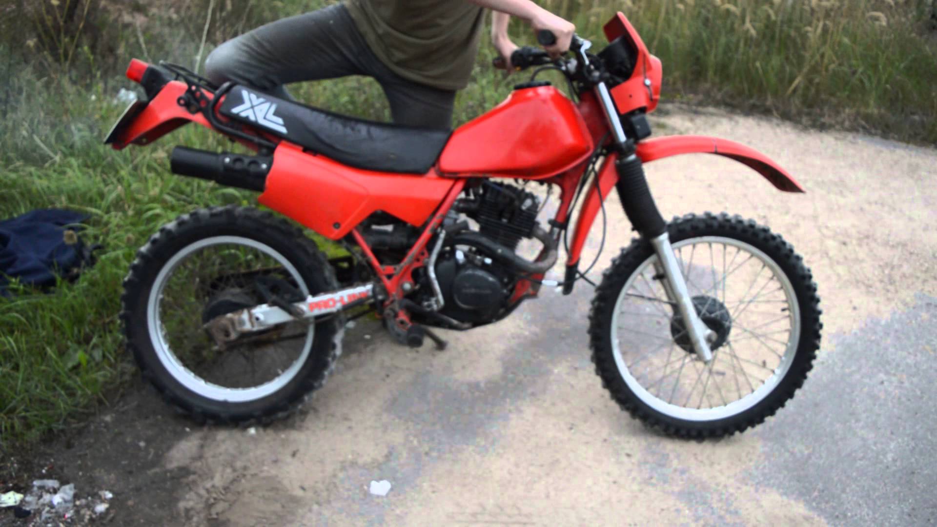 1983 Honda XL200R #9