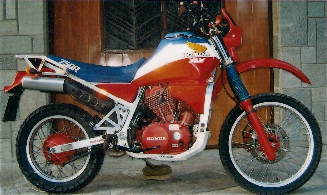 1984 Honda XLV750R #8
