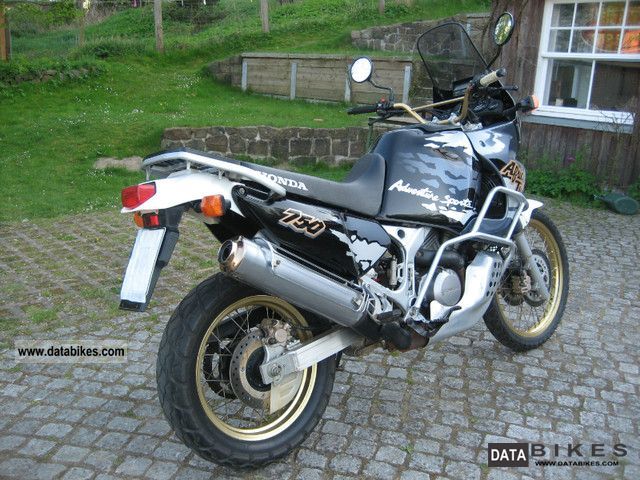 1993 Honda XRV750 Africa Twin #8