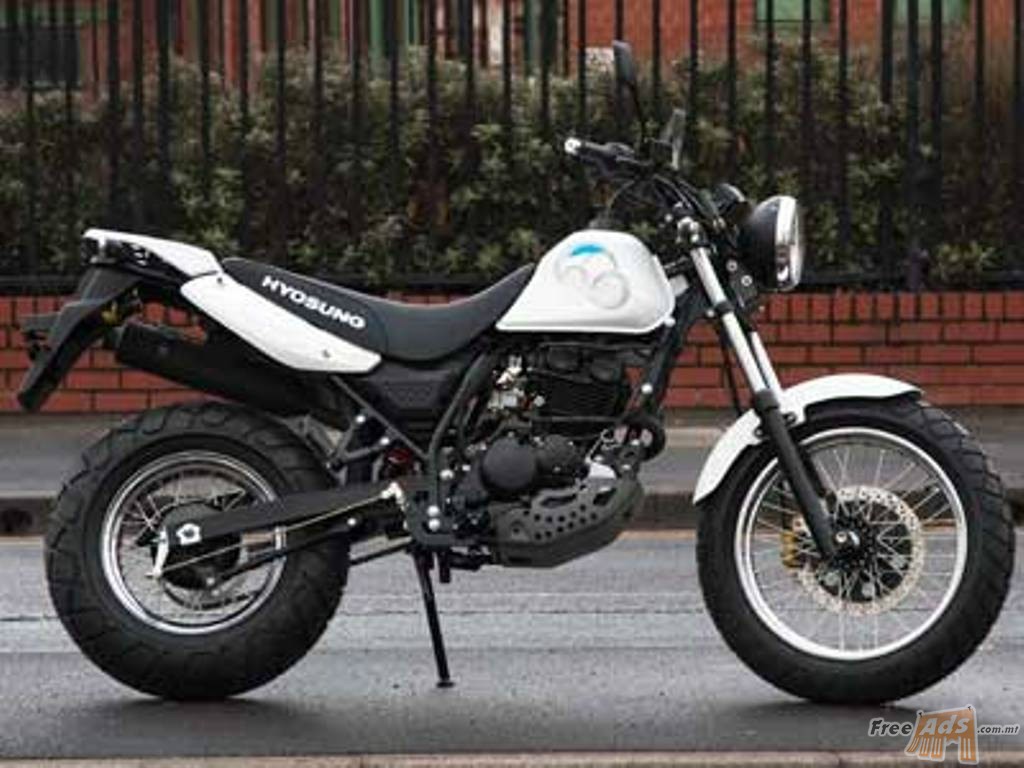 2011 Hyosung RT 125 D #7