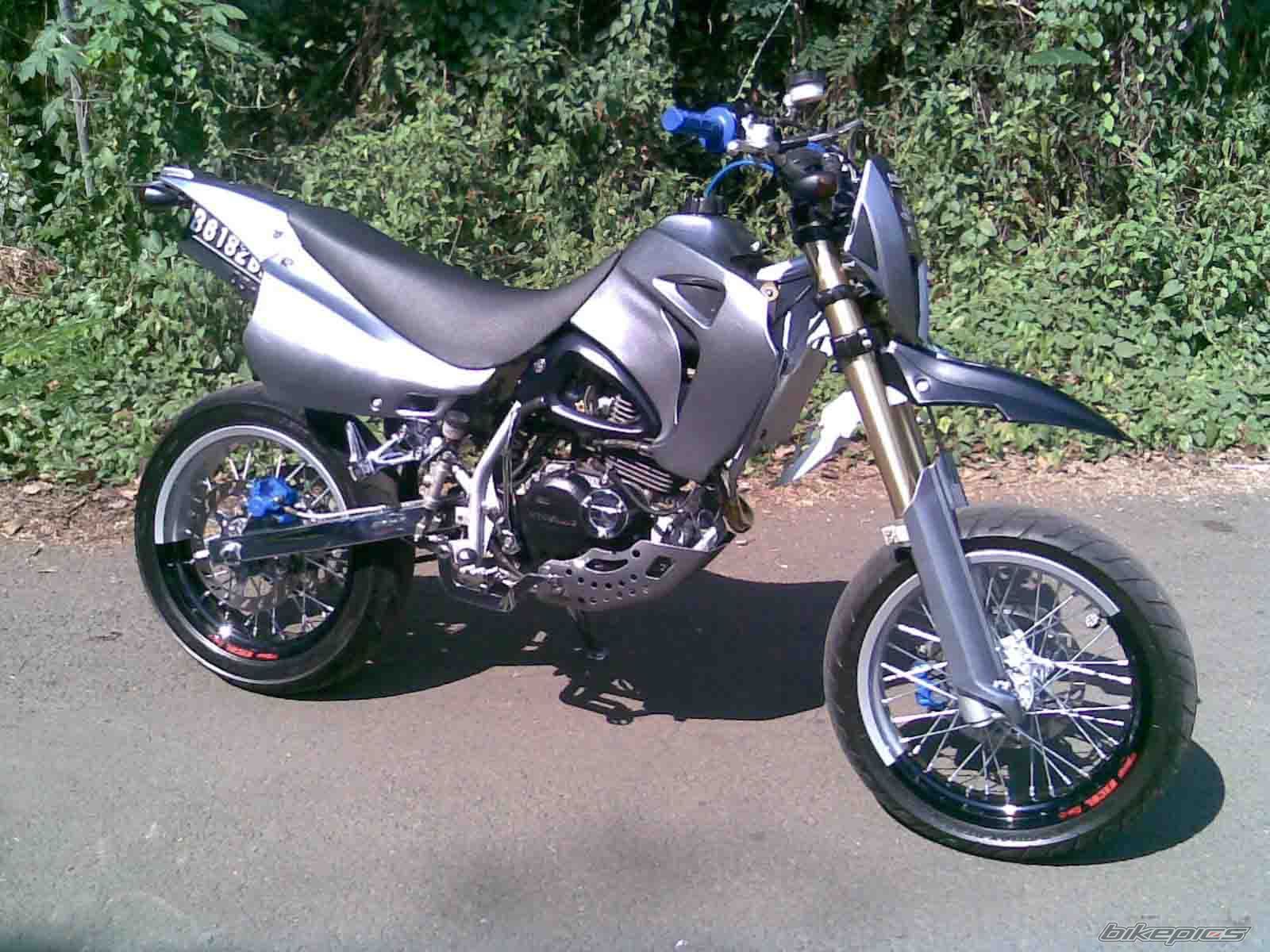 2005 Hyosung XRX 125 #9