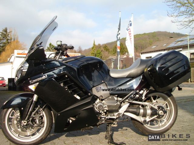 2010 Kawasaki 1400 GTR #8