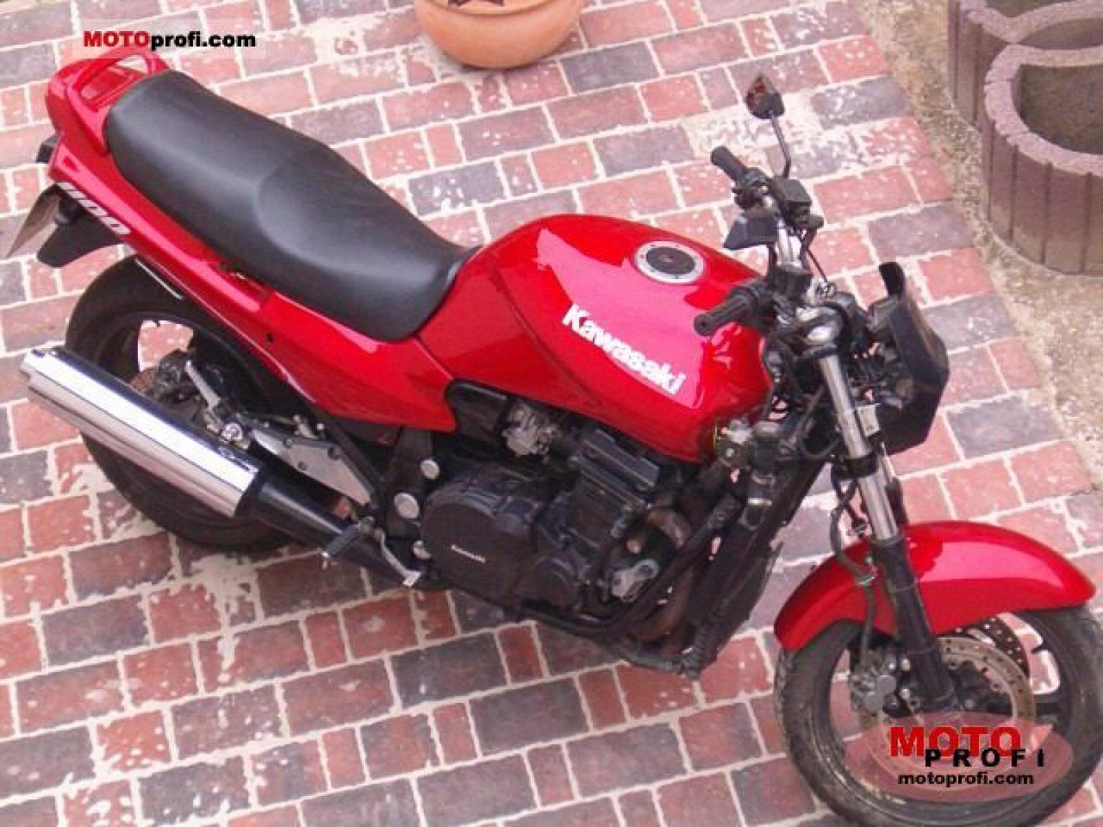 1984 Kawasaki GPZ1100 (reduced effect) #8