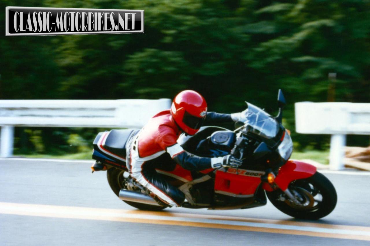 1984 Kawasaki GPZ600R #9