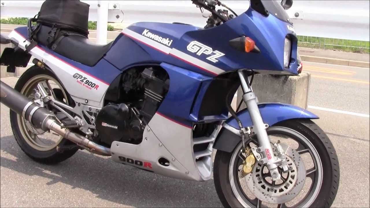 1988 Kawasaki GPZ900R #8