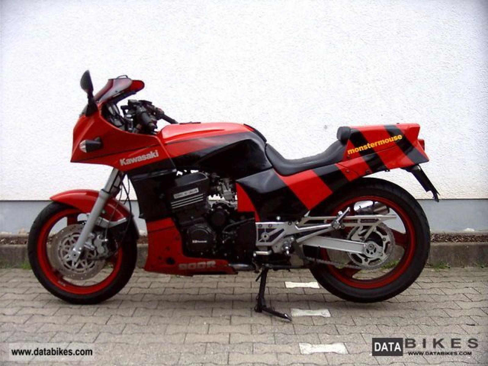 1991 Kawasaki GPZ900R #9