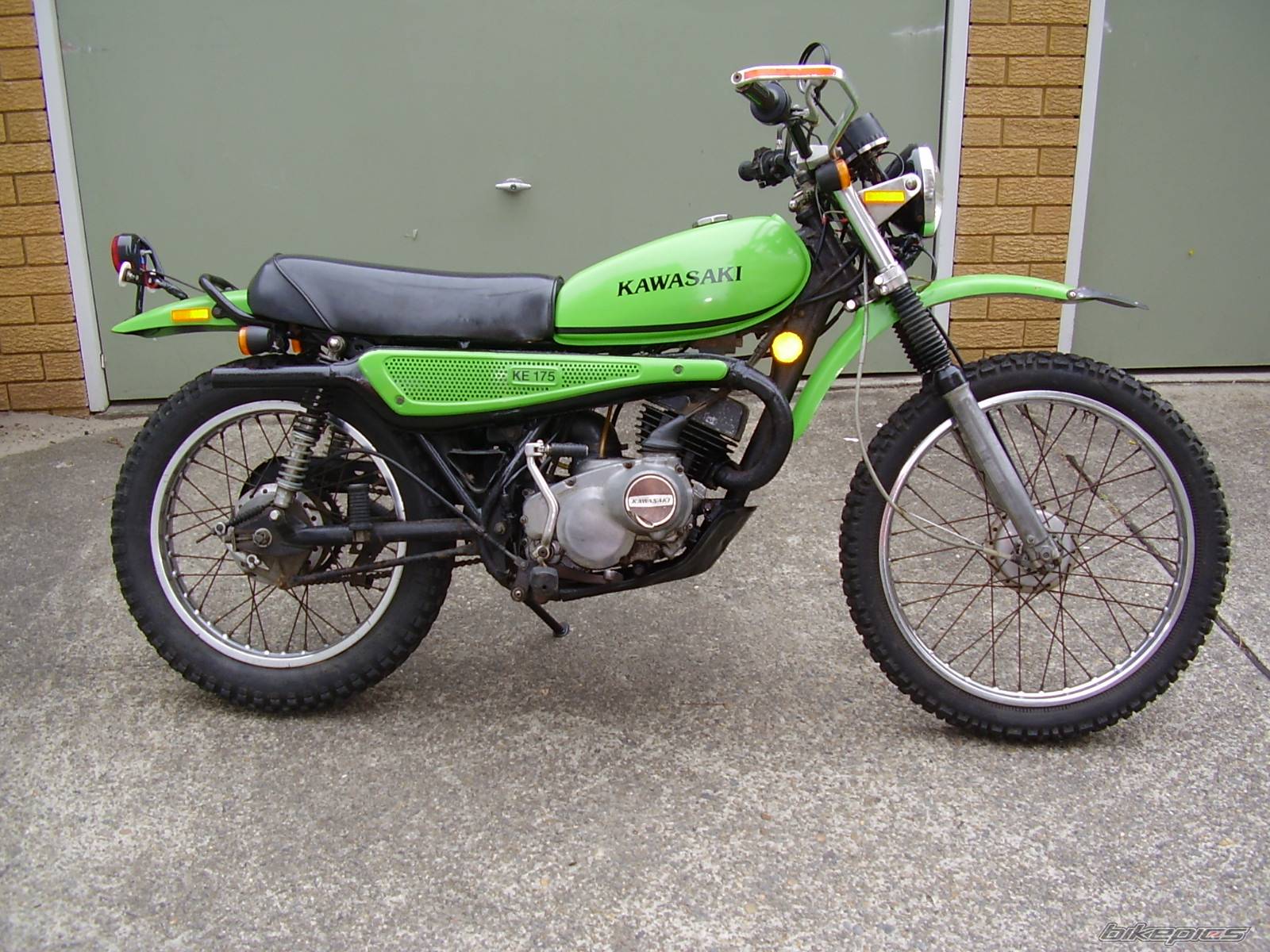 1981 Kawasaki KE175 #8