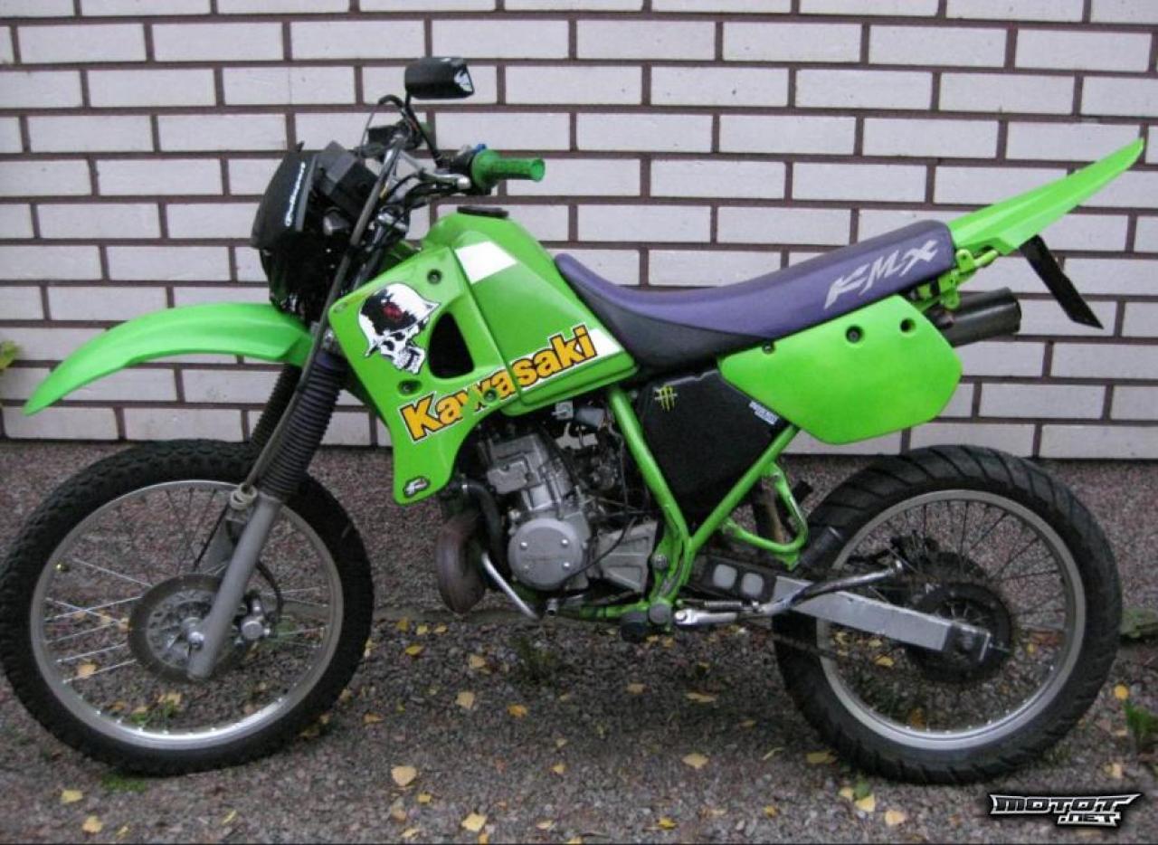 1988 Kawasaki KMX125 (reduced effect) #7