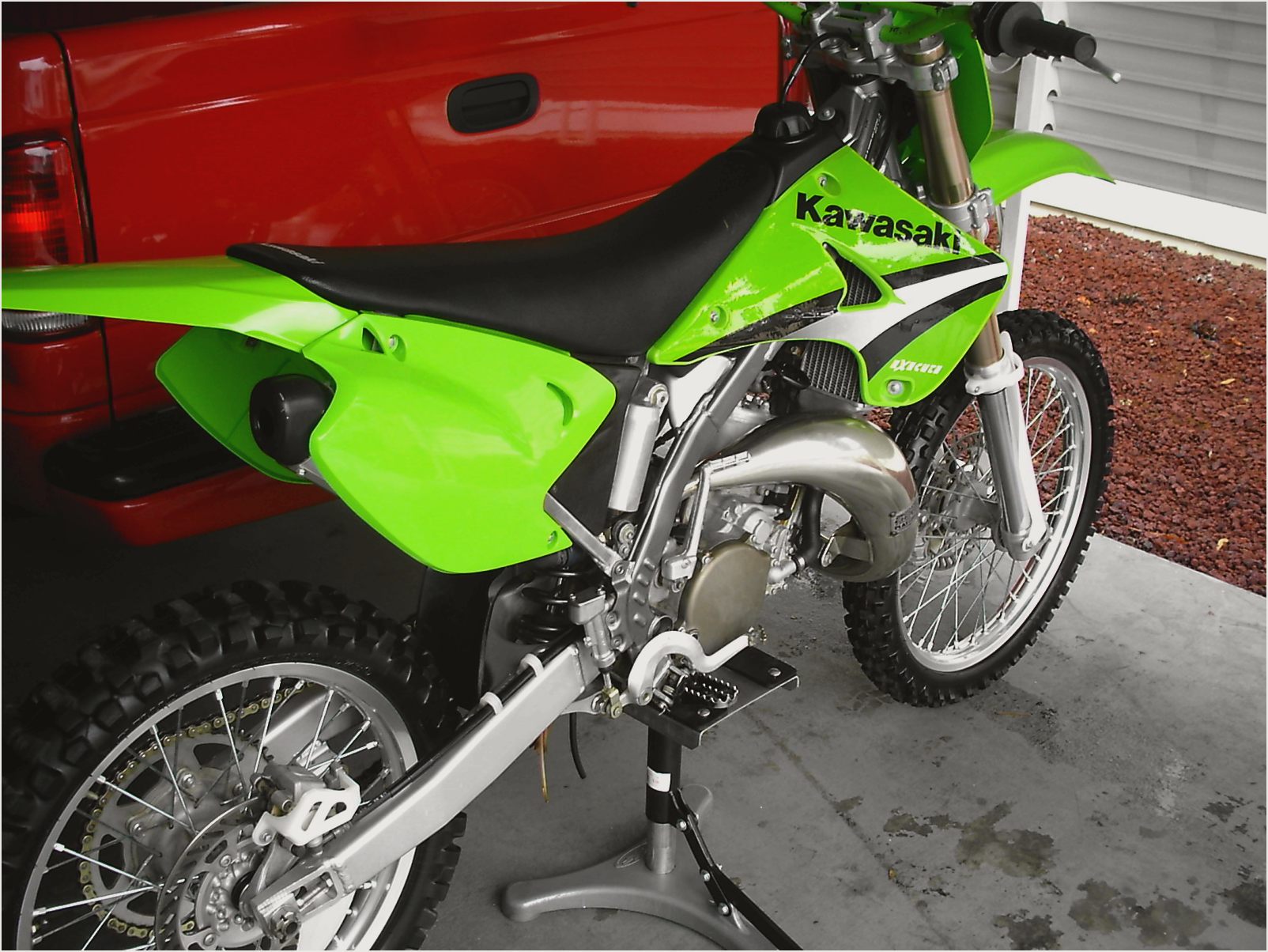 2005 Kawasaki KX125 #8