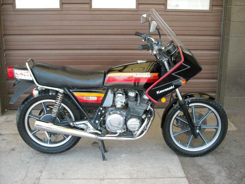 Kawasaki KZ550C #9