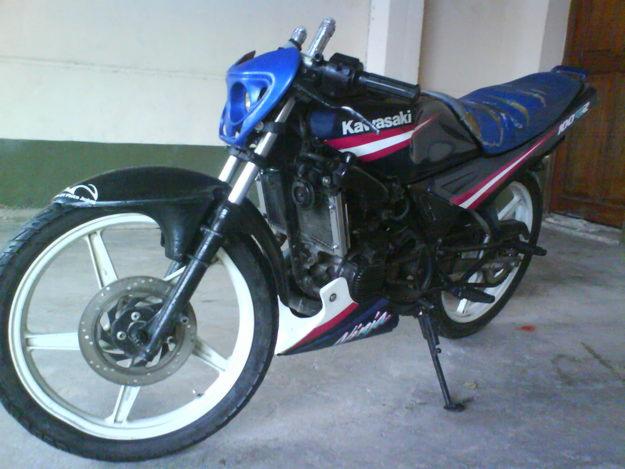 1997 Kawasaki Ninja 100RR #10