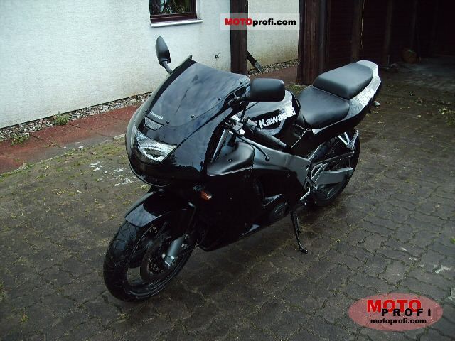 1997 Kawasaki Ninja 100RR #9