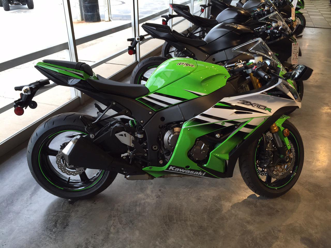 Kawasaki Ninja ZX-6R ABS #8