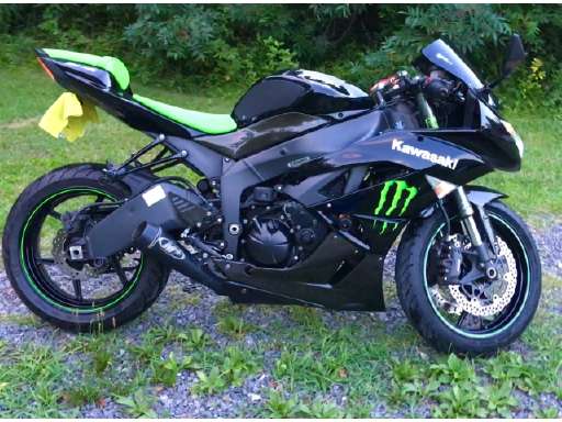 Kawasaki Ninja ZX-6R Monster Energy #8