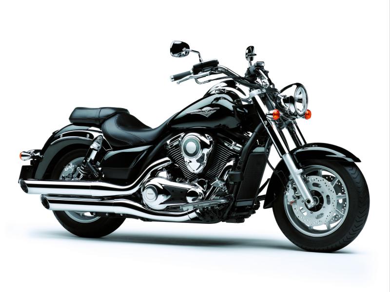 2011 Kawasaki VN1700 Light Tourer #10