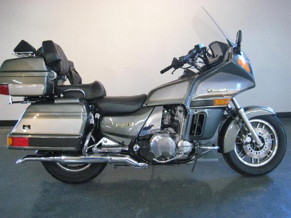 2001 Kawasaki Voyager XII #10